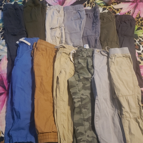 HUGE LOT OF BOYS TODDLER 3T PANTS JEANS OLD NAVY CARTERS CHILDRENS PLACE - Picture 3 of 5